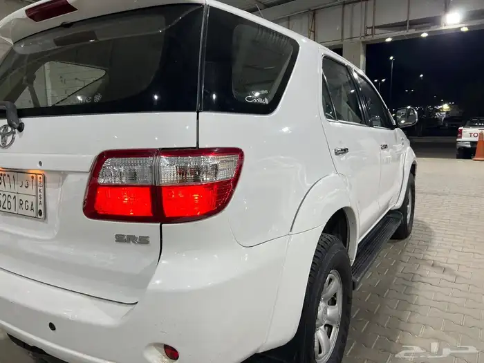 فورشنر موديل 2009 قير عادي دبل 4