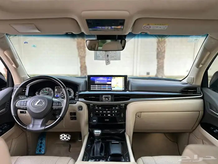 لكزس LX570 2021 سعودي شبه جديد 24