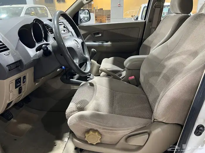 فورشنر موديل 2009 قير عادي دبل 17