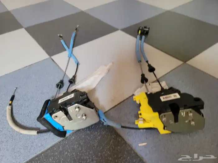 ازيرا هونداي 2014 سنتر لوك باب خلفي 0