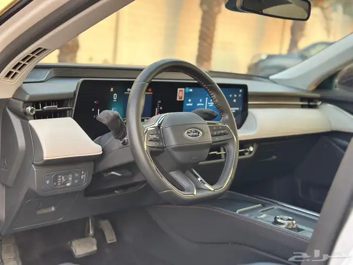 فورد توروس تيتانيوم 2023 14