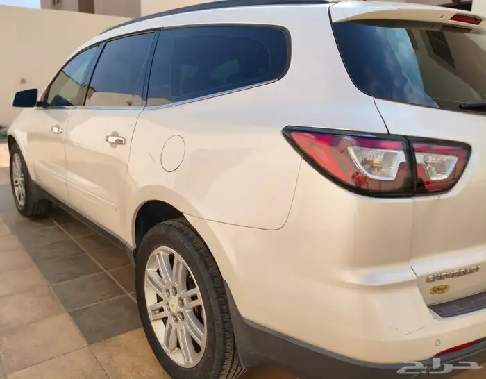 سيارة عائليه ترافيرس 2013 5