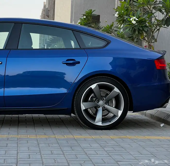 اودي A5 2016 فل كامل موتر شرط الفحص بدي ومحركات 8