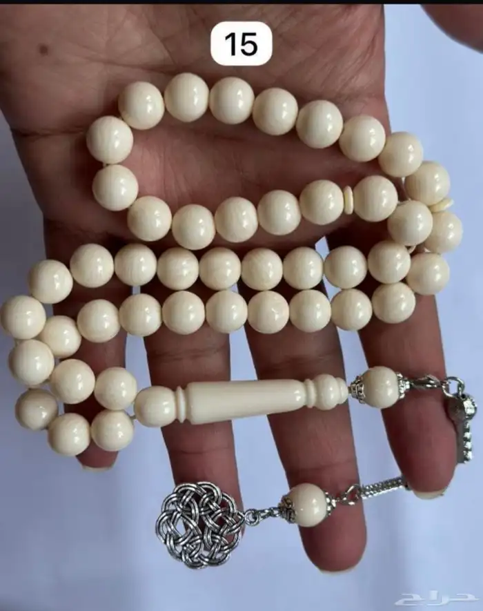 مسابح وأقلام بسعر مغري 2