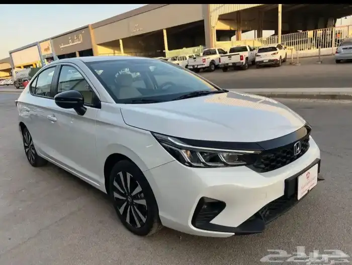 أكورد city سيتي سبورت 2024 أبيض LX Sport (شبه وكاله) 1