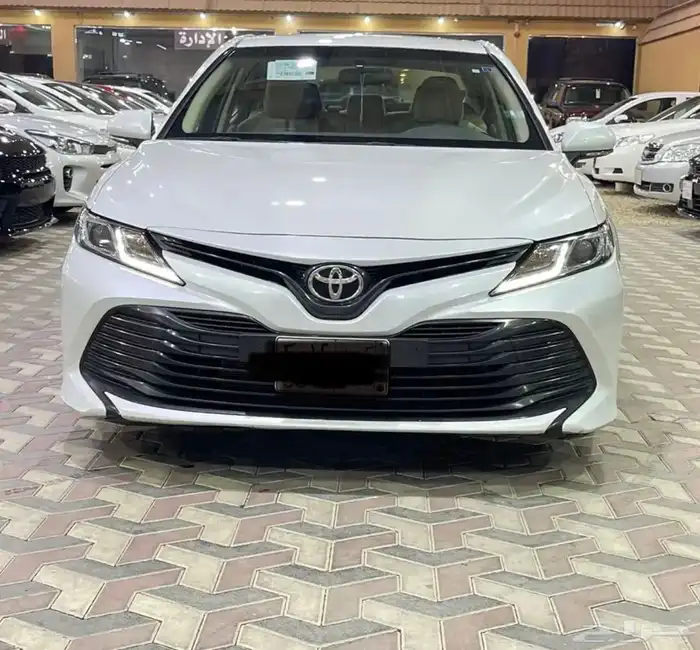 كامري LE موديل 2020 نظيفه 0