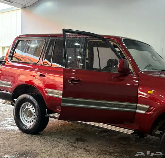 تويوتا لاندكلوزر 1