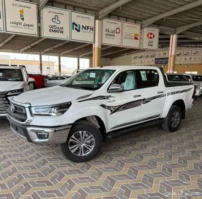 هايلوكس 2025 تماتيك بنزين سعودي ( باقل سعر ) 0