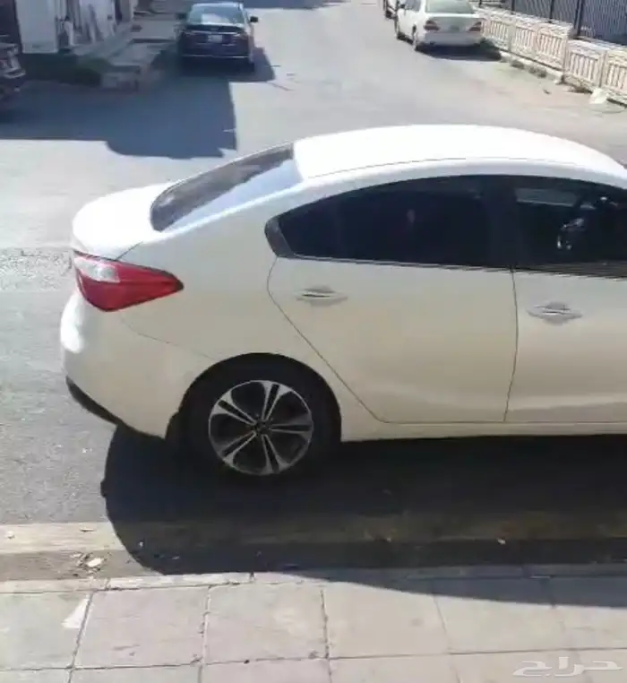 كيا سيراتو 2014 3