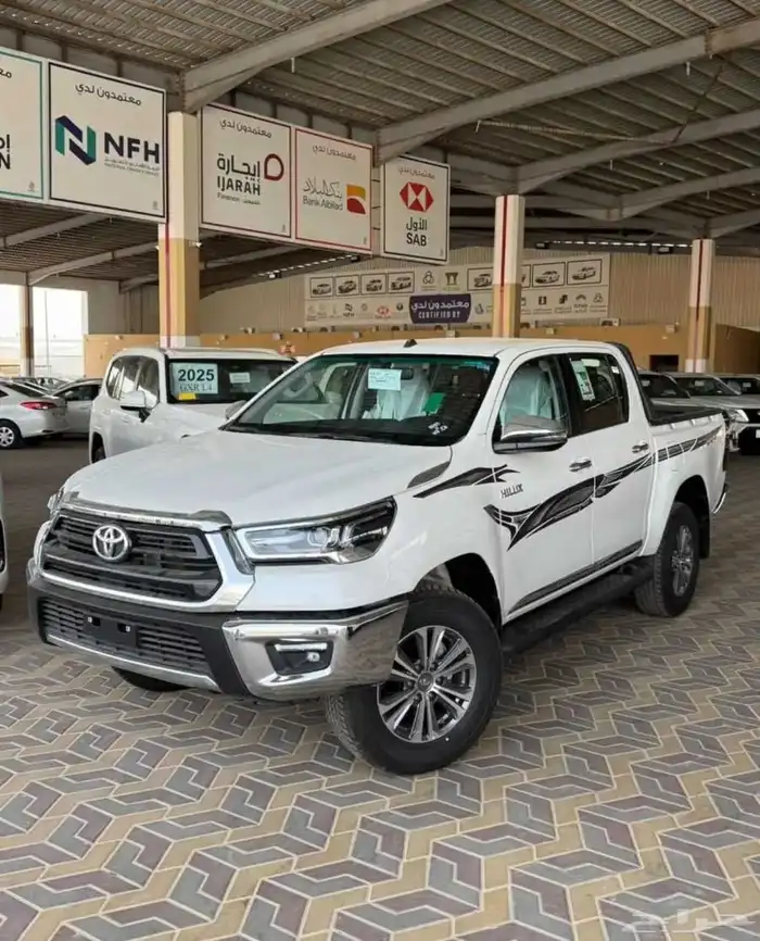 هايلوكس 2025 تماتيك بنزين سعودي ( باقل سعر ) 2