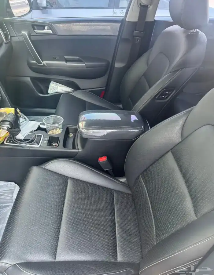 كيا سبورتاج ديزل للبيع او البدل المناسب شرط 9