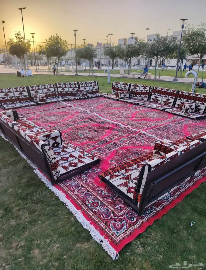 تاجير تراس تاجير كشافات افتتاح تأجير بالونات كراسي 1