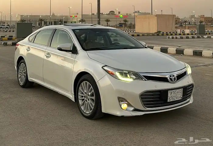 تويوتا افلون 2013 3