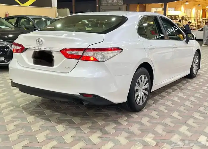 كامري LE موديل 2020 نظيفه 3