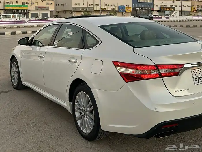 تويوتا افلون 2013 6