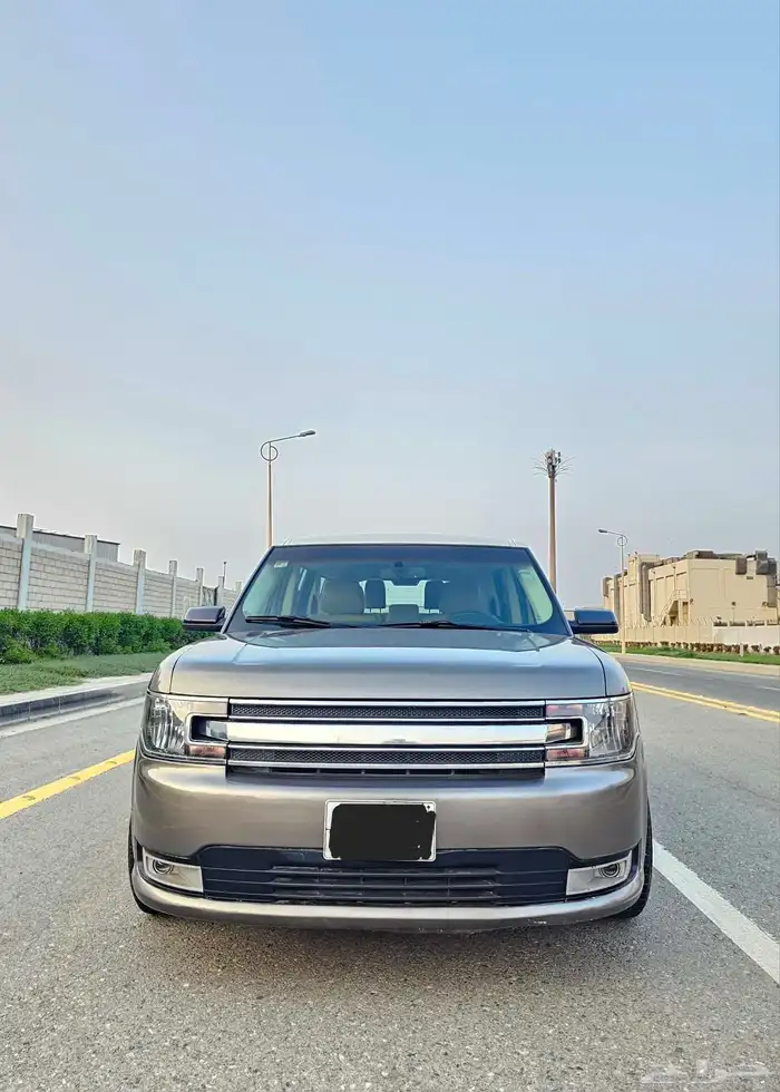 للبيع فورد فلكس موديل 2014 فل كامل 1