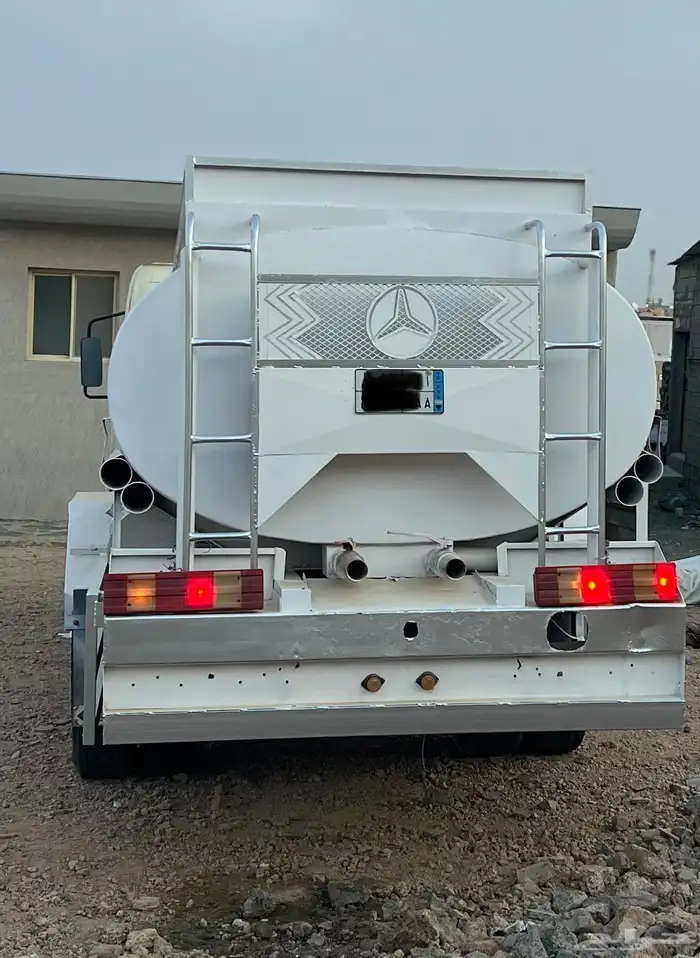 شاحنة مرسيدس 1517 اتيقو   اتيكو   وايت ماء 2004 5