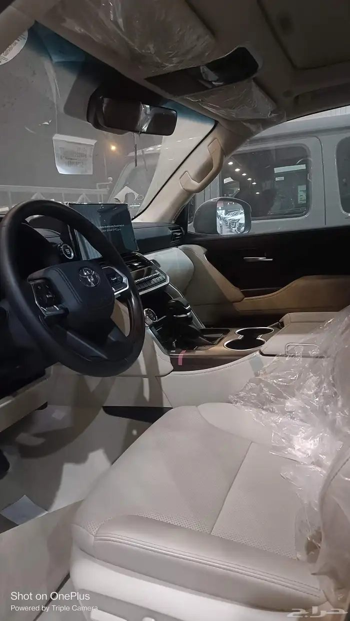 لاند كروزر GXR موديل 2025 2