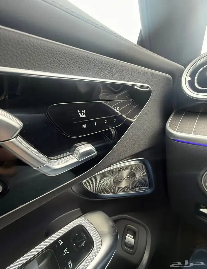 للبيع مرسيدس CLE300 موديل 2024 شبه اصفار وارد كندا 7