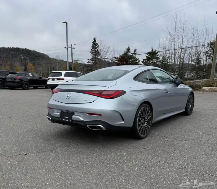 للبيع مرسيدس CLE300 موديل 2024 شبه اصفار وارد كندا 4