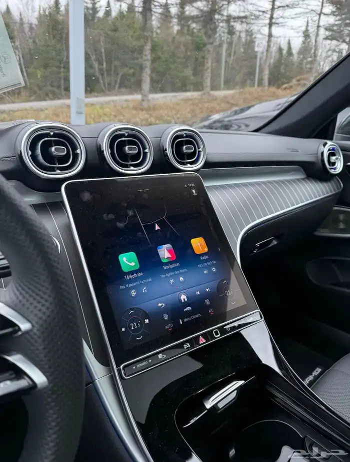 للبيع مرسيدس CLE300 موديل 2024 شبه اصفار وارد كندا 8