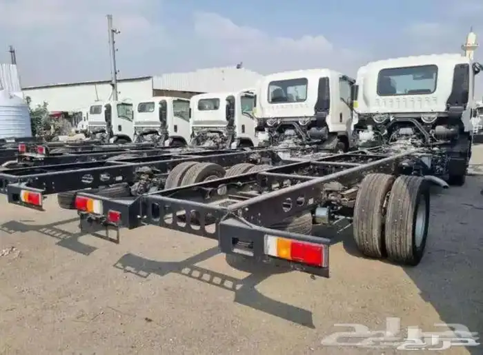 ايسوزو دينا 2025 متوفر جميع الاحجام وبسعر حصري 1