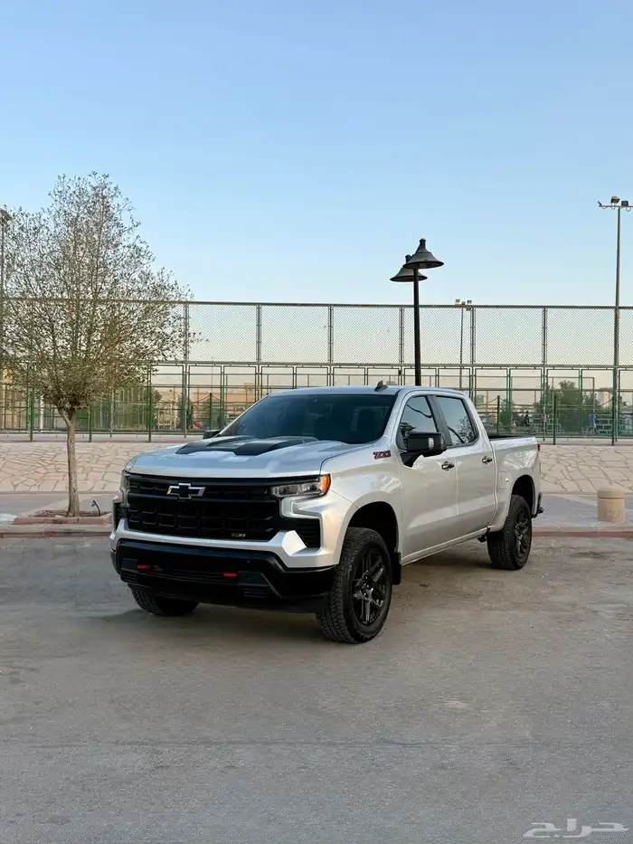 شفرولية سلفرادو z71 تريل بوس 0