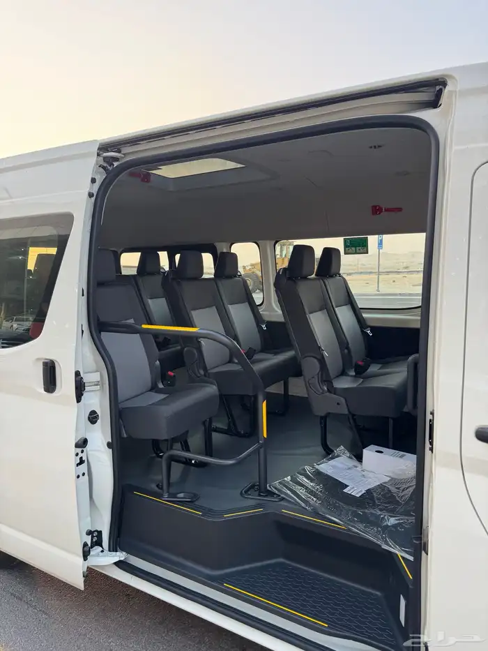 تويوتا هايس 2026 ديزل قير عادي 13 راكب ( باقل سعر ) 8