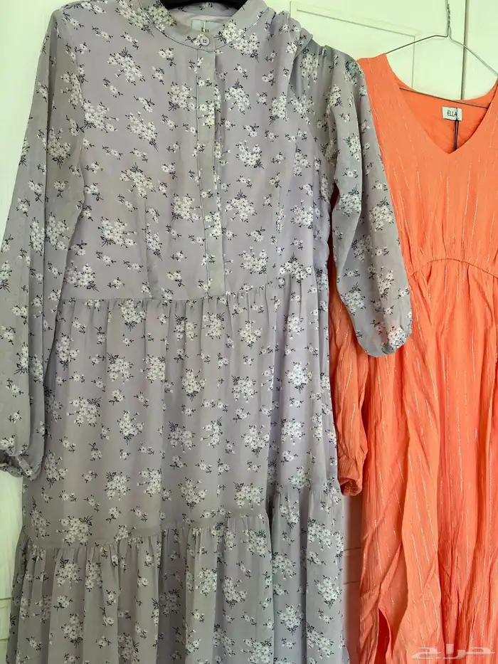 فساتين وجزم بأسعار مناسبه 12