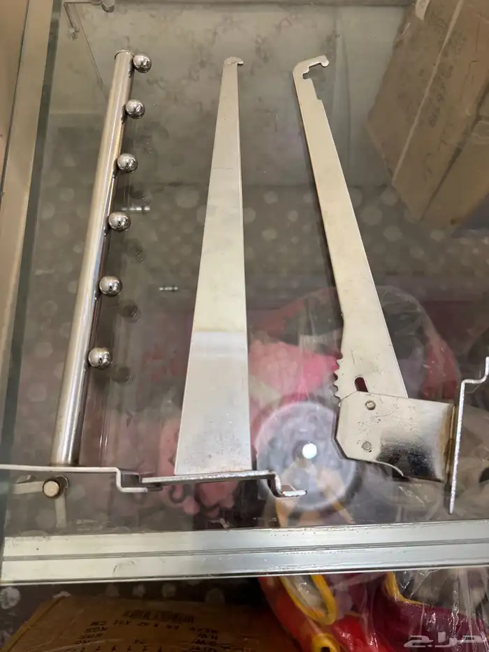 اغرض ومستلزمات محل ملابس واكسسوارات لوح خشب جداري وستاندات 1