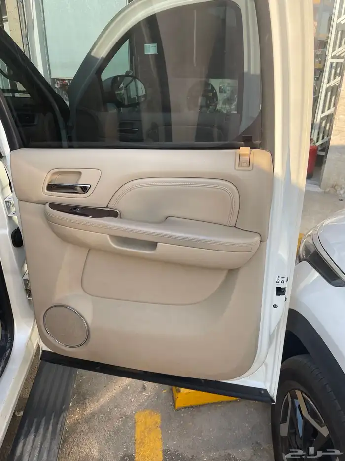 كاديلاك إسكاليد 2009 نظيف للبيع 15