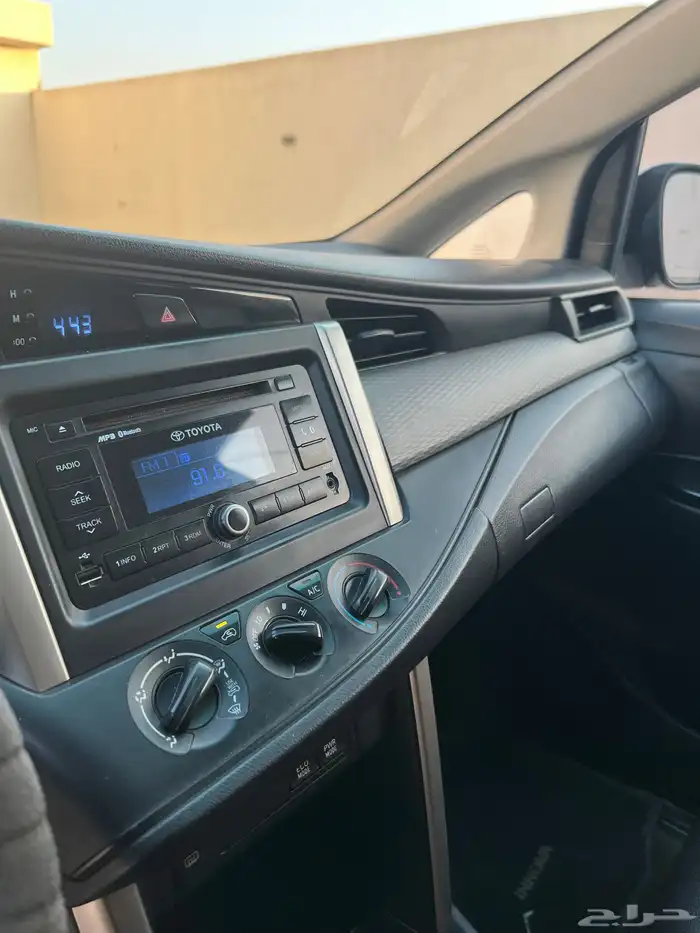 انوفا 2016 للبيع 0