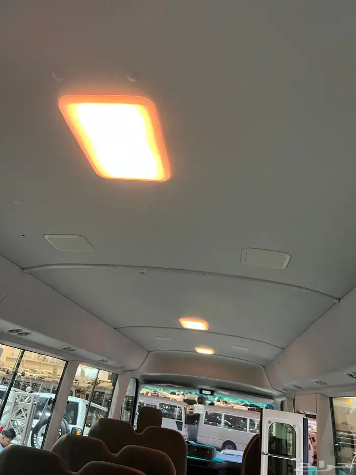 للبيع باص تويوتا كوستر موديل 2020 ديزل 13