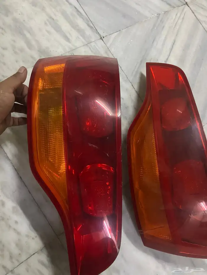 اسطبات خلفية اودي Q7 2009 2