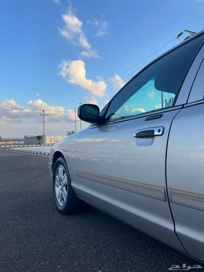 فورد فكتوريا 11 بودي ومحركات بلد 40