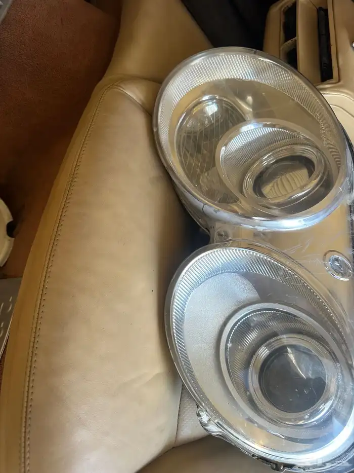 بنتلي ( قطع غيار ) تشليح 9