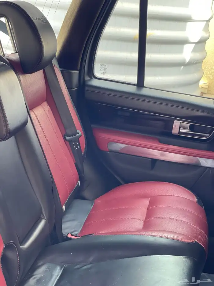 لاند روفر 2011 6