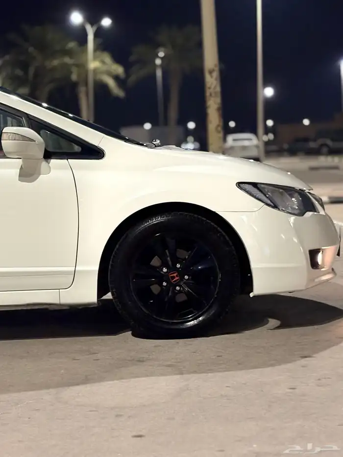 هوندا سيفيك 2007 قير أوتوماتيك ولوحه مميزه 9