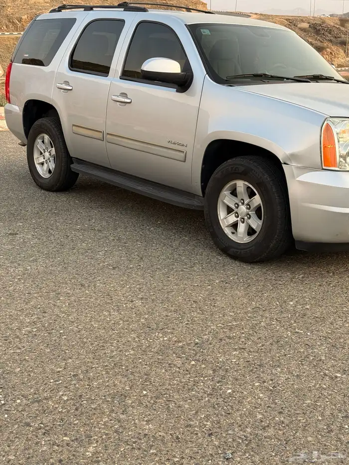 يوكون 2013 بدون دبل شبه مخزن 3