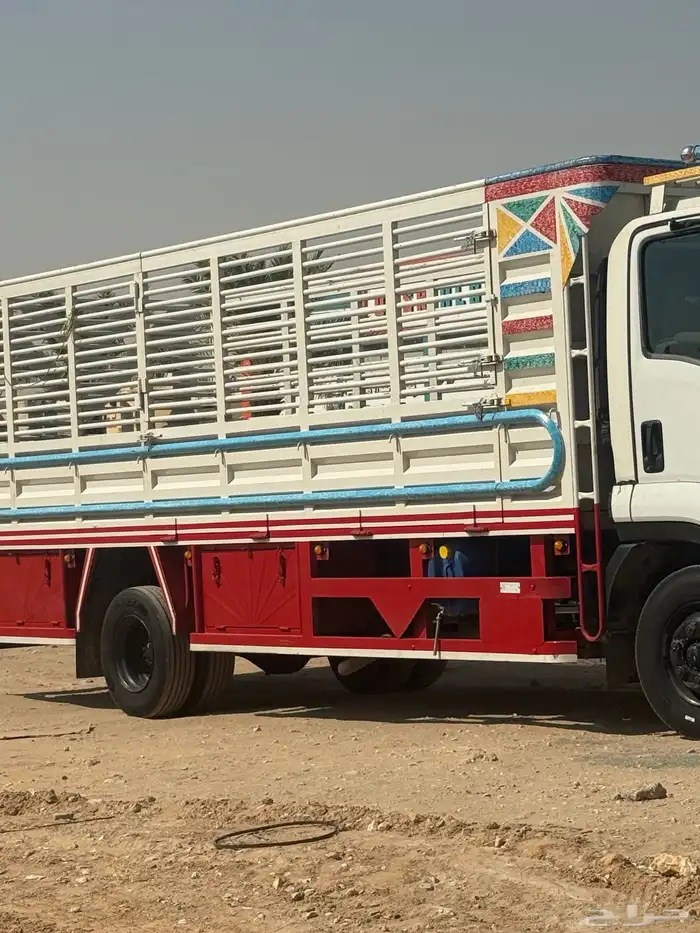 ايسوزو صندوق شبك 6 م مكينه كبير تيربو 5200 موديل 2013 0