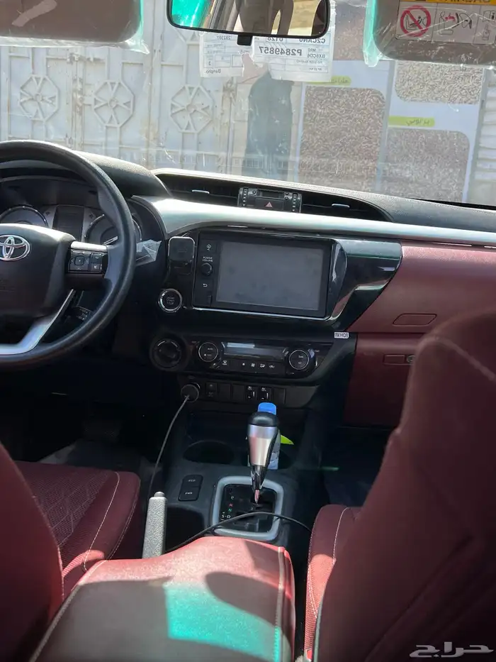 هايلكس دبل قير تماتيك بنزين موديل 2023 9