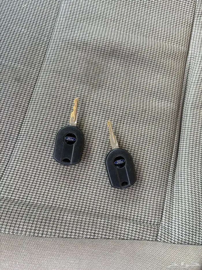 للبيع فورد فلكس موديل 2011. 9