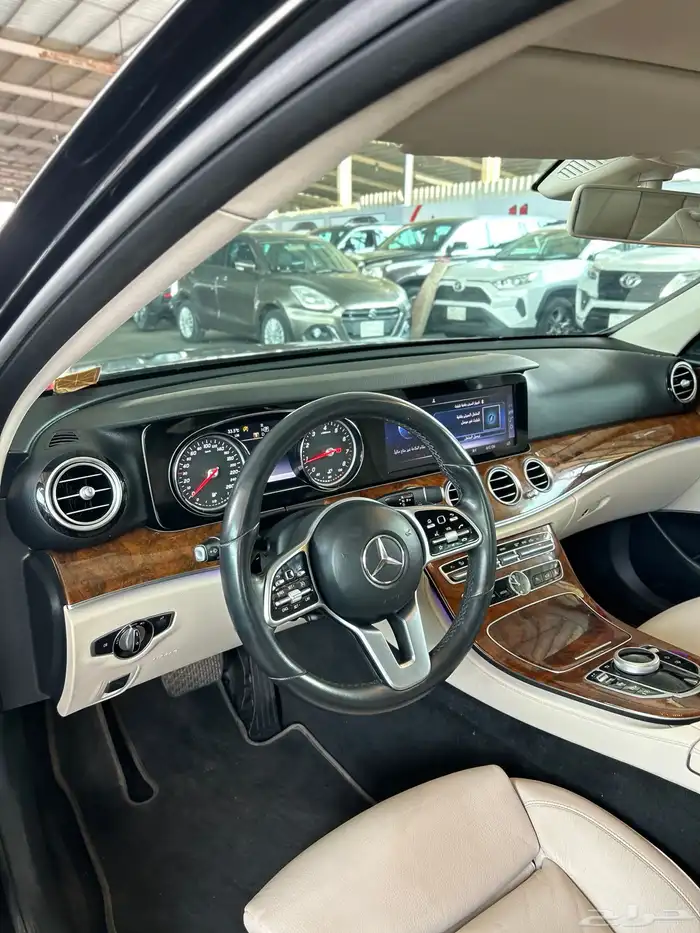 مرسيدس E200 2019 7