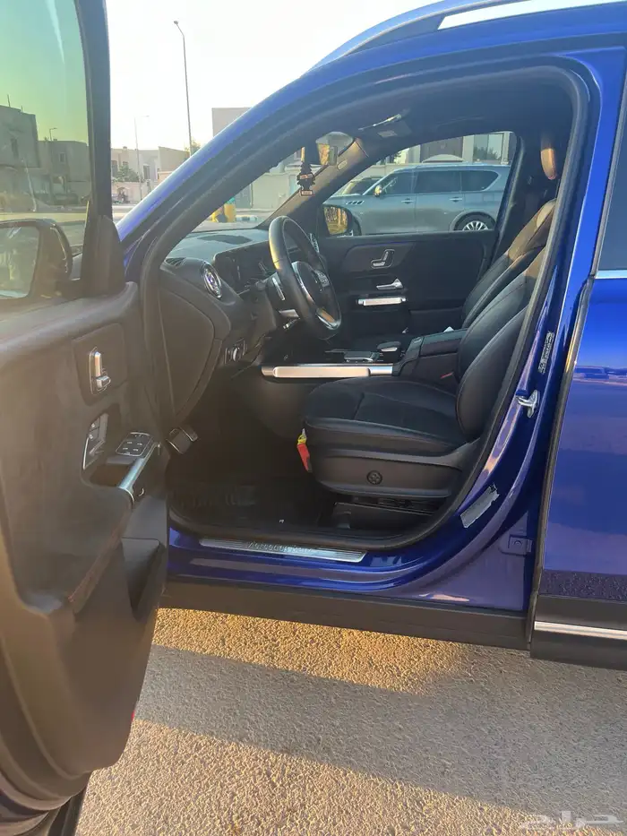 مرسيدس GLB 200 AMG 8