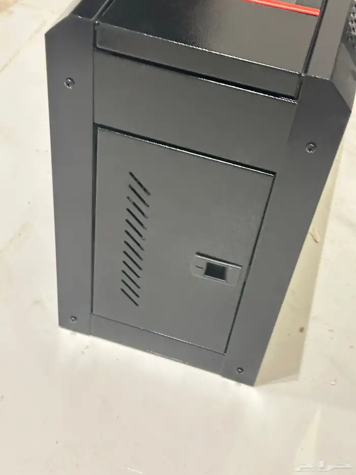 صندوق كبينه راك مقاس4U مزود بي مروحه تبريد 2
