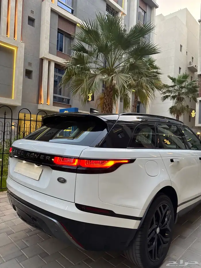 Land Rover Velar R 2019 13