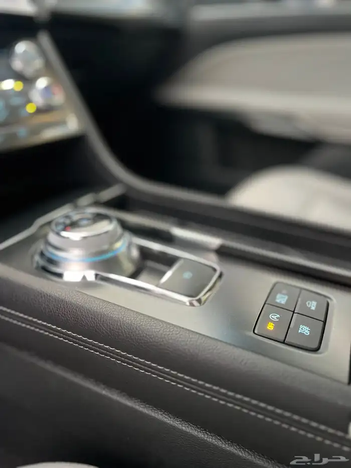 فورس تورس 2022 ابيض مخزن 38