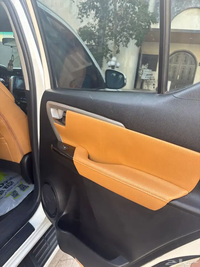 فورتشنر 2017 فل كامل ممشى 190 الف VX SR5 V6 السعر لقطة 13