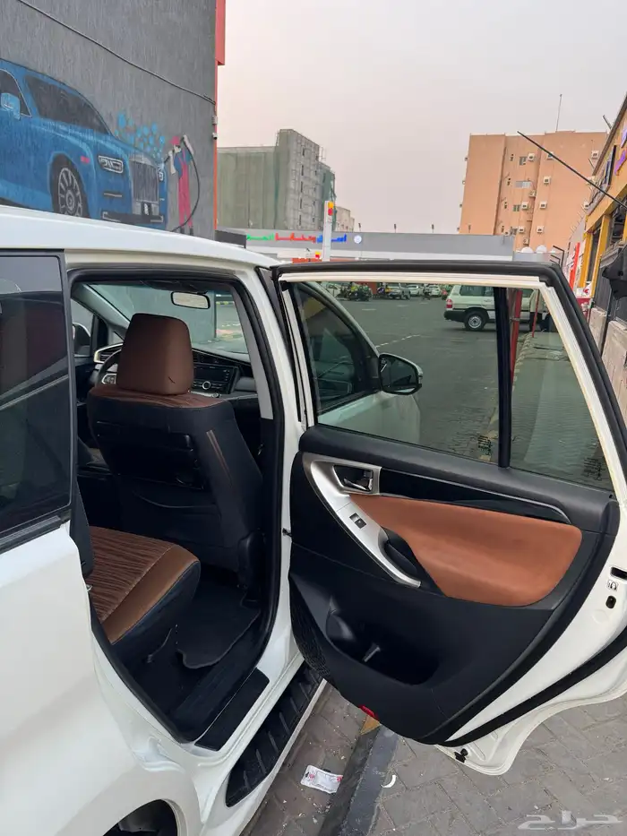 انوفا تايوتا 2017 9