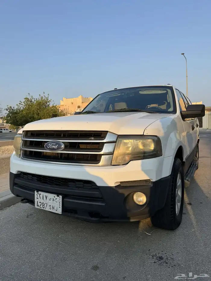 سيارة اكسبديشن فورد للبيع 2015 0